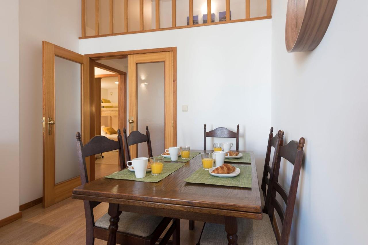 Lovelystay - The Porto Getaway Duplex - Free Parking ภายนอก รูปภาพ